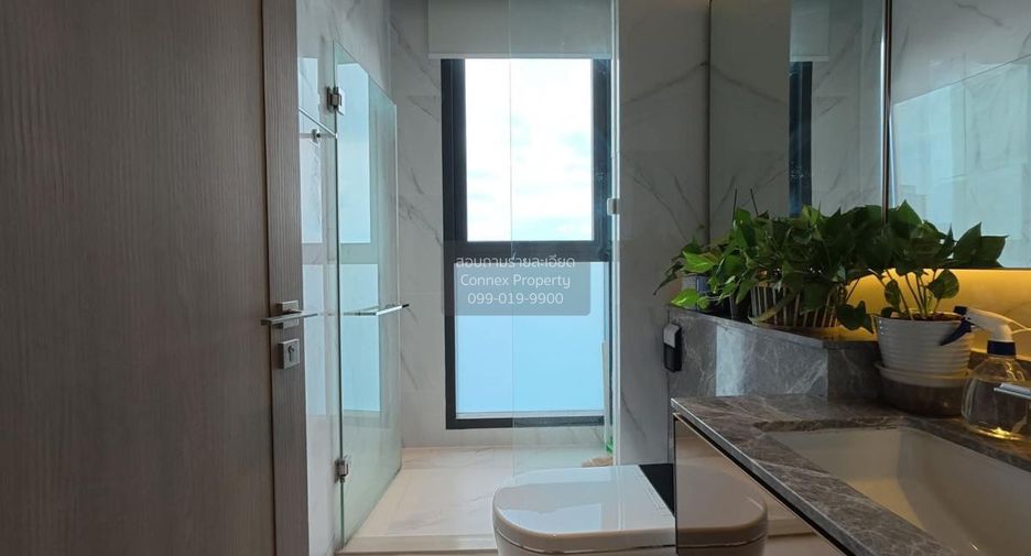 For sale 4 bedrooms condo in Sathon, Bangkok