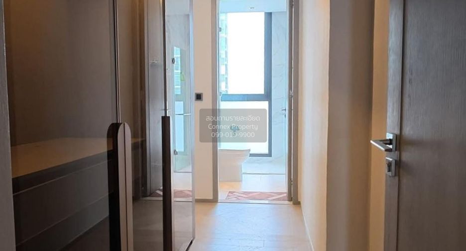 For sale 4 bedrooms condo in Sathon, Bangkok