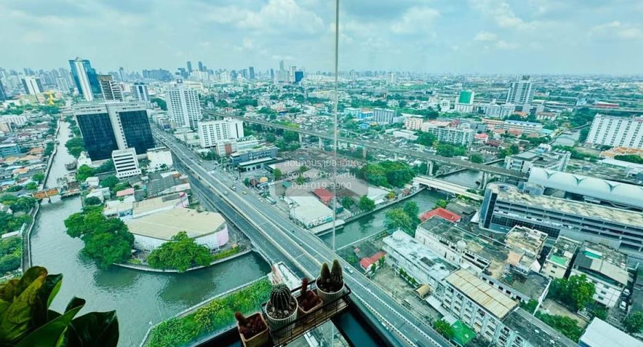 À vendre 2 chambres condo à Watthana, Bangkok
