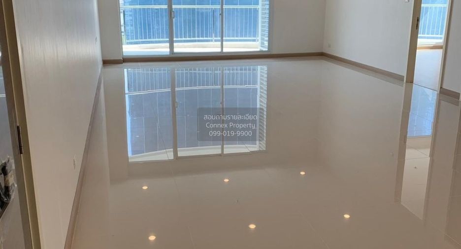 À vendre 3 chambres condo à Yan Nawa, Bangkok