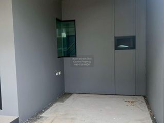 出售 2 卧室 联排别墅 在 Bang Khen, 曼谷