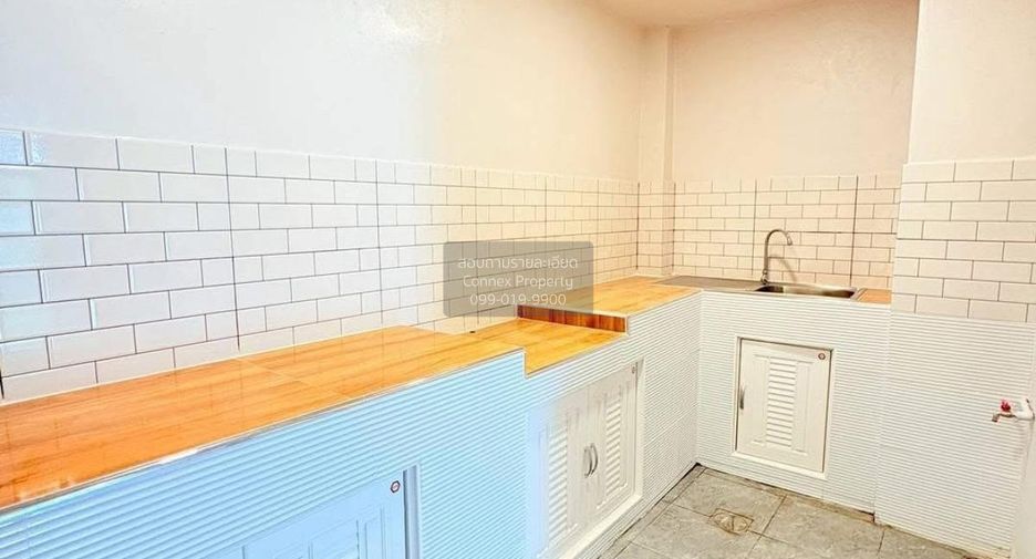For sale 2 bedrooms townhouse in Bang Bua Thong, Nonthaburi