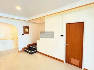 Casa adosada en venta de 2 habitaciones en Bang Bua Thong, Nonthaburi