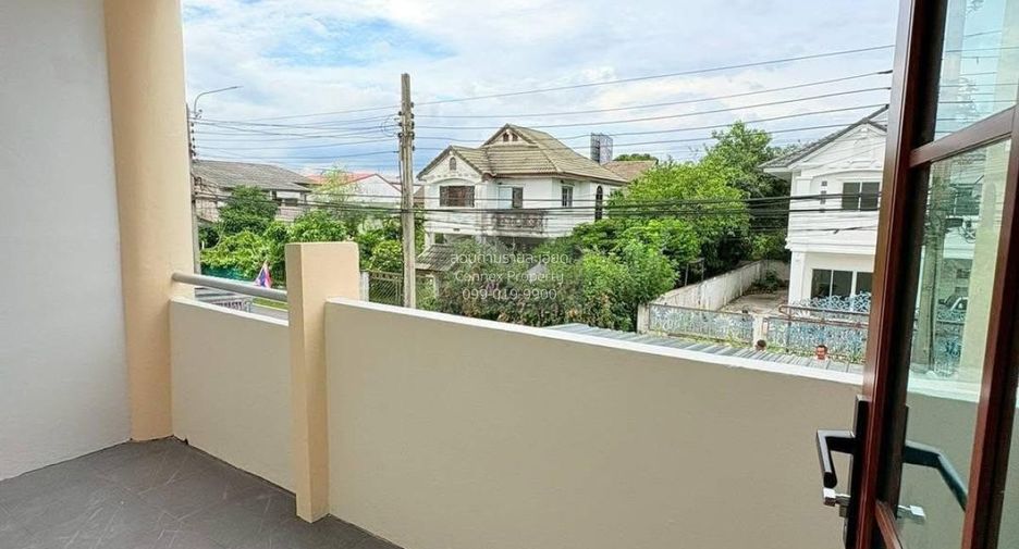 For sale 2 bedrooms townhouse in Bang Bua Thong, Nonthaburi