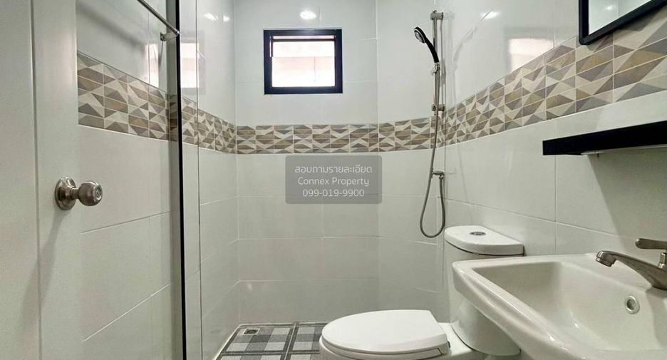 For sale 2 bedrooms townhouse in Bang Bua Thong, Nonthaburi