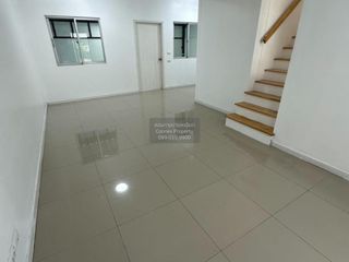 For sale 3 bedrooms townhouse in Sam Phran, Nakhon Pathom