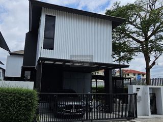 For sale 3 bedrooms house in Sai Mai, Bangkok
