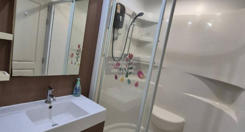 For sale 1 bed condo in Khlong San, Bangkok