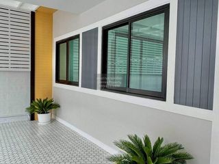 For sale 3 bedrooms townhouse in Pak Kret, Nonthaburi