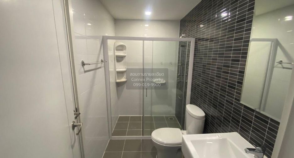 Casa adosada en venta de 3 habitaciones en Khan Na Yao, Bangkok
