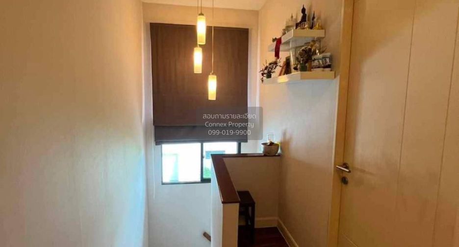 For sale 3 bedrooms house in Khlong Sam Wa, Bangkok