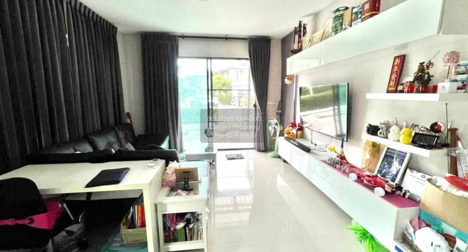 For sale 3 bedrooms house in Khlong Sam Wa, Bangkok