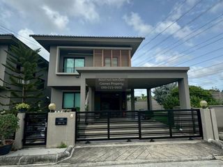 Casa en venta de 3 habitaciones en Bang Phli, Samut Prakan