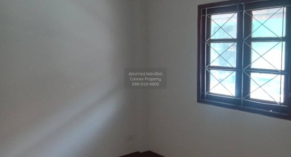 Casa adosada en venta de 2 habitaciones en Thanyaburi, Pathum Thani