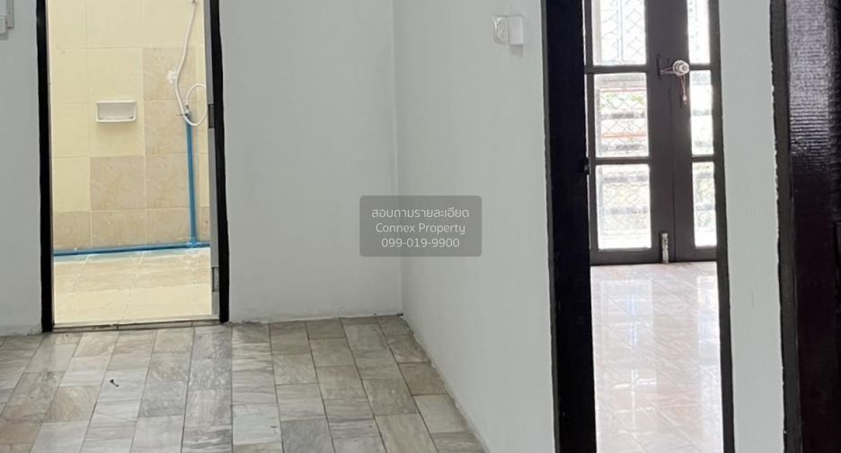 For sale 3 bedrooms townhouse in Thanyaburi, Pathum Thani