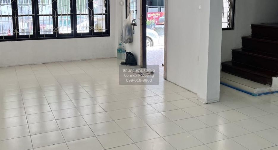 For sale 3 bedrooms townhouse in Thanyaburi, Pathum Thani
