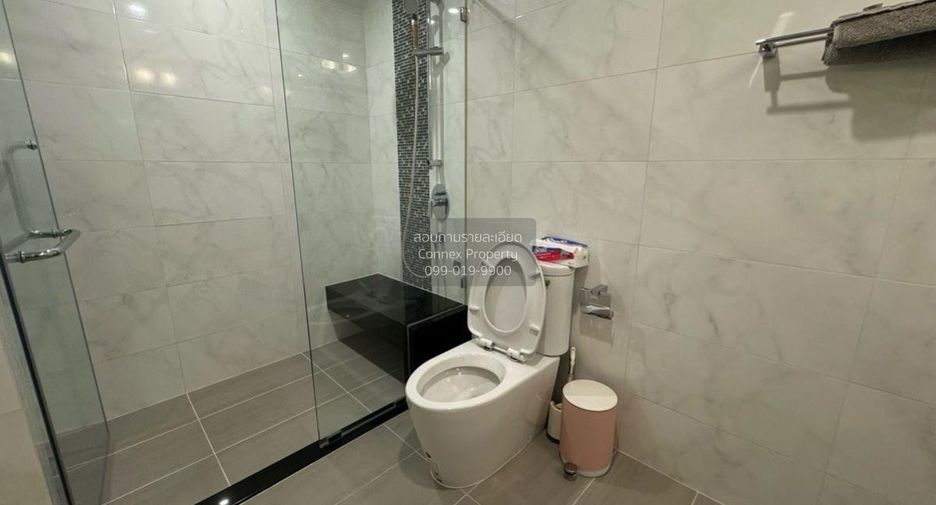 For sale 2 bedrooms condo in Yan Nawa, Bangkok