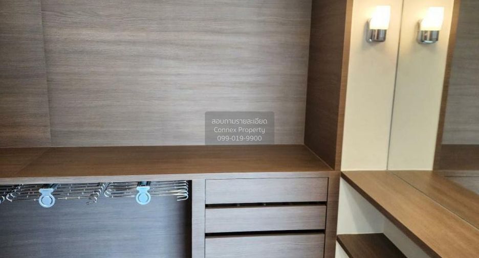 For sale 3 bedrooms condo in Yan Nawa, Bangkok