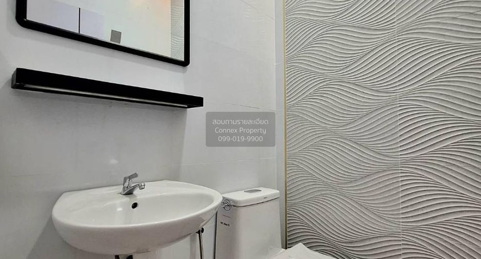 For sale 2 bedrooms townhouse in Nong Khaem, Bangkok