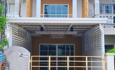 For sale 2 bedrooms townhouse in Nong Khaem, Bangkok