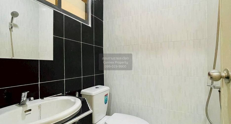 For sale 2 bedrooms townhouse in Bang Bua Thong, Nonthaburi