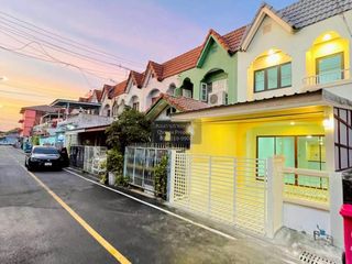 出售 2 卧室 联排别墅 在 Bang Bua Thong, Nonthaburi