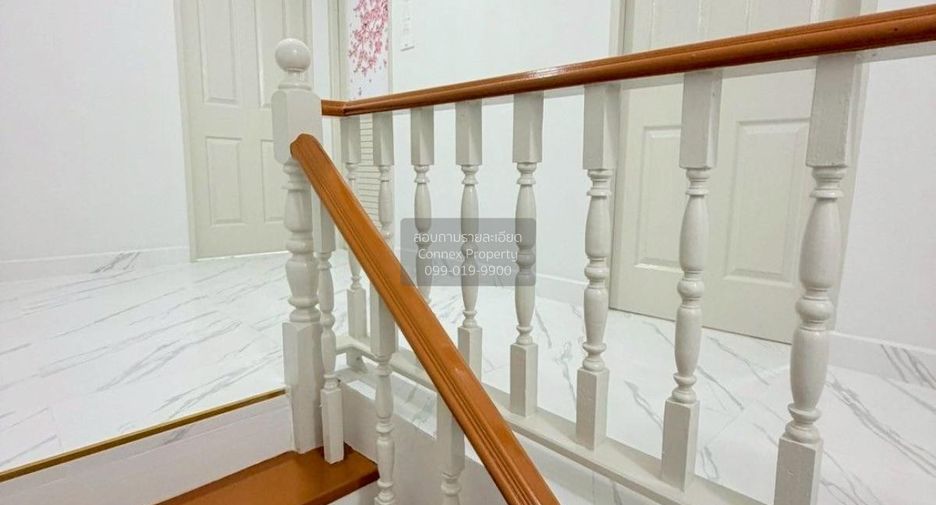 For sale 2 bedrooms townhouse in Khlong Sam Wa, Bangkok