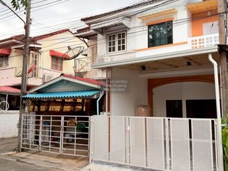 For sale 2 bedrooms townhouse in Khlong Sam Wa, Bangkok