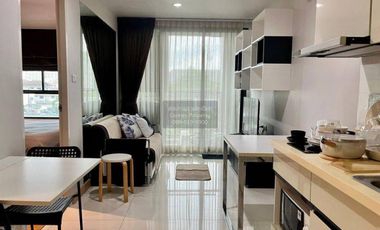 Condo en alquiler de 1 habitaciones en Phra Khanong, Bangkok