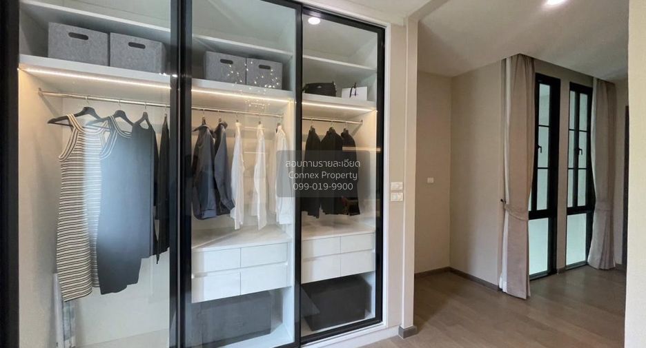 For rent 3 bedrooms house in Lat Phrao, Bangkok