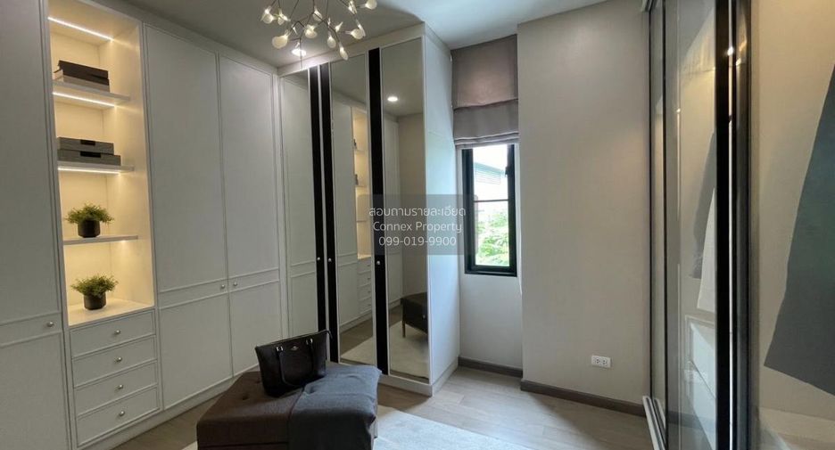 For rent 3 bedrooms house in Lat Phrao, Bangkok