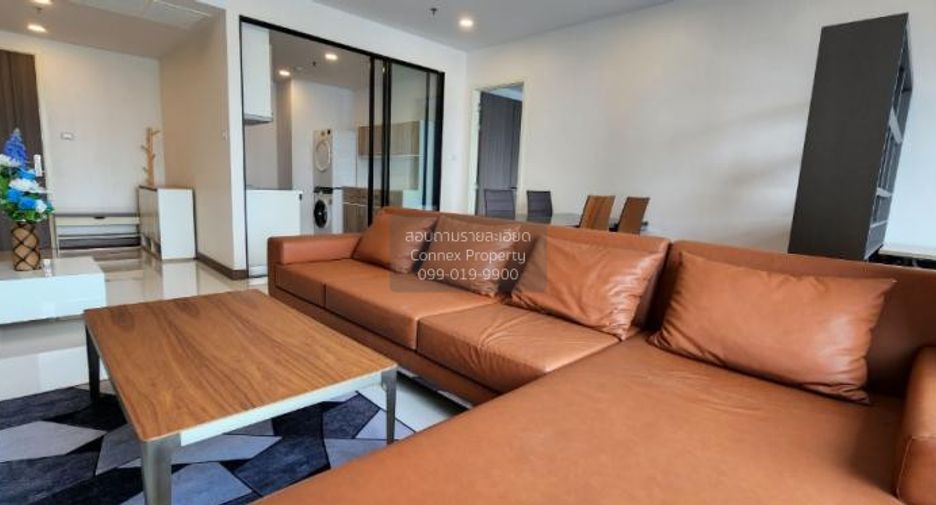 À louer 2 chambres condo à Khlong San, Bangkok