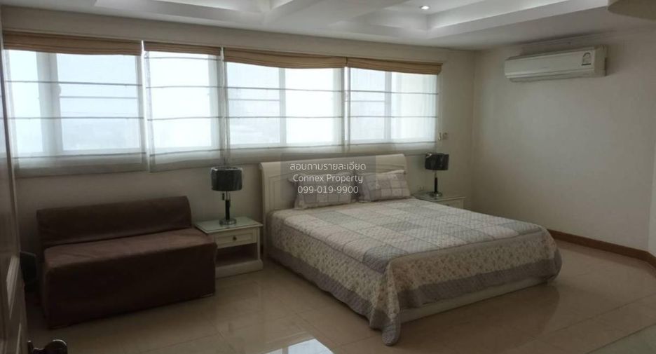 For rent 3 bedrooms condo in Watthana, Bangkok