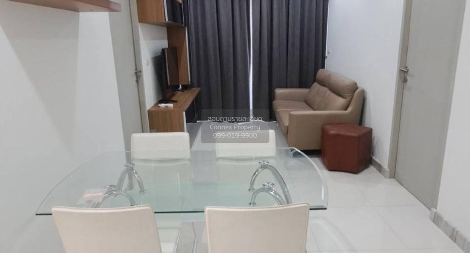 For rent 2 bedrooms condo in Phra Khanong, Bangkok
