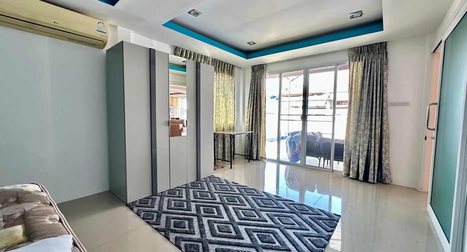 For sale 3 bedrooms house in Bang Lamung, Chonburi