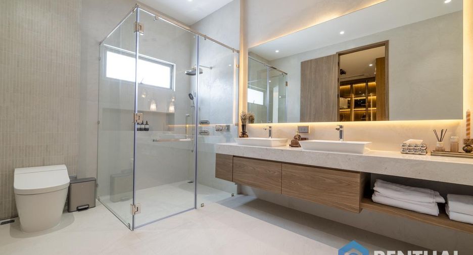 Villa en venta de 4 habitaciones en Bang Lamung, Chonburi