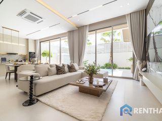 Villa en venta de 4 habitaciones en Bang Lamung, Chonburi