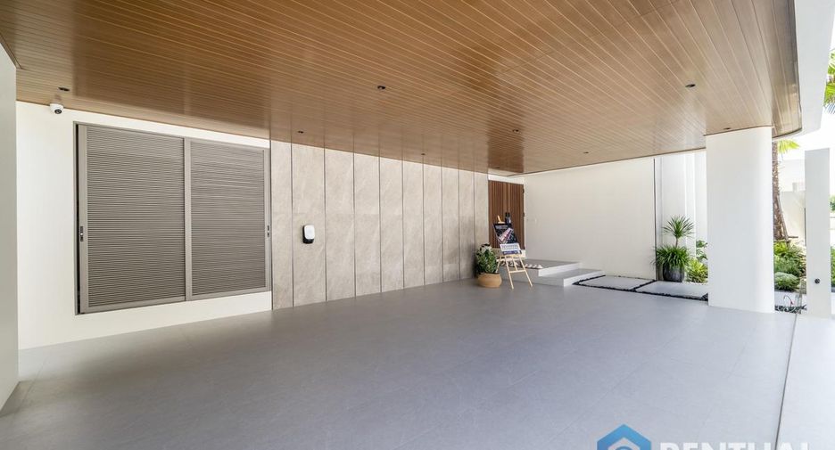 Villa en venta de 4 habitaciones en Bang Lamung, Chonburi