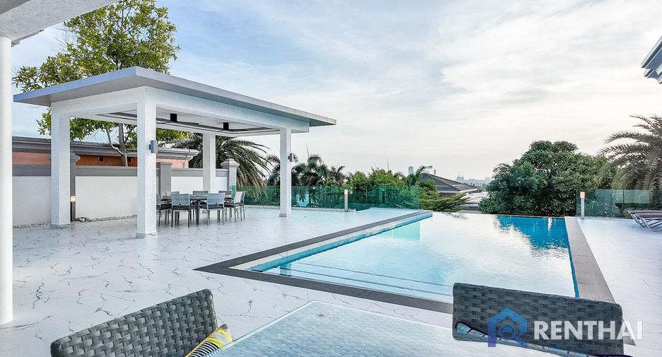 出售 4 卧室 别墅 在 Bang Lamung, Chon Buri