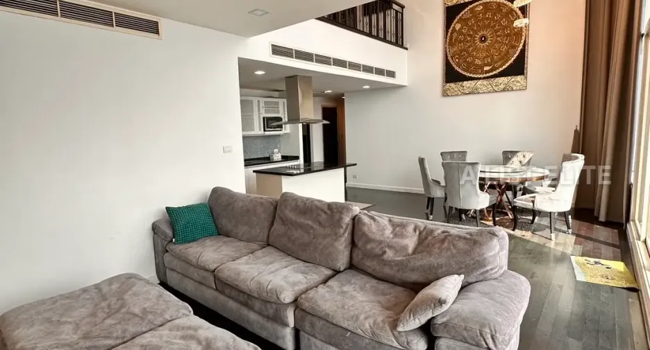 Wohnung zur Miete mit 3 Zimmer in Khlong San, Bangkok