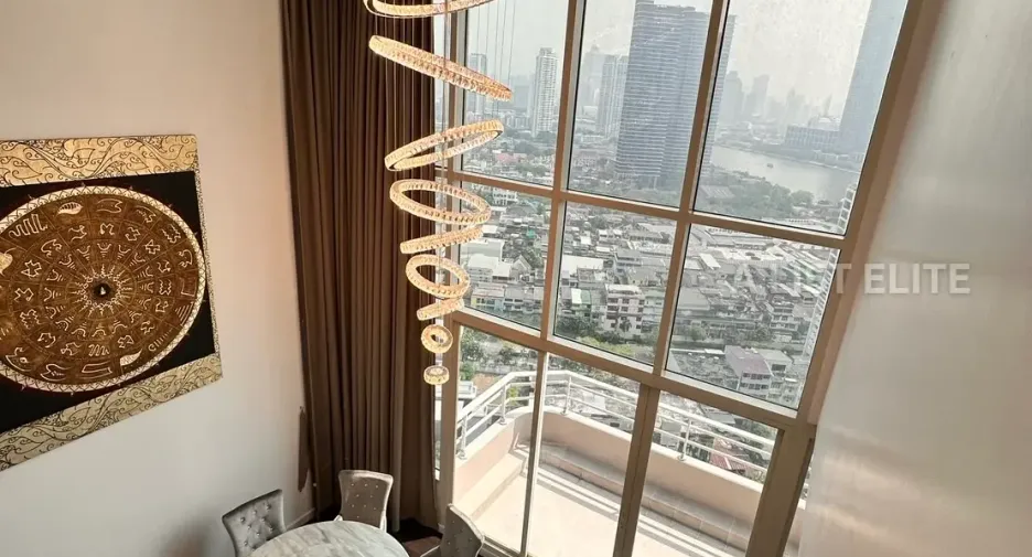Wohnung zur Miete mit 3 Zimmer in Khlong San, Bangkok