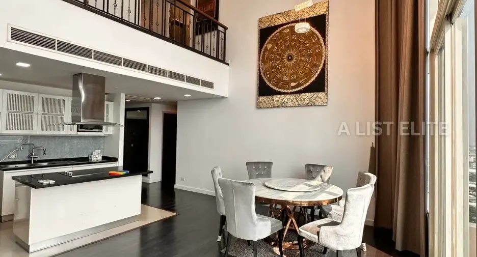 Wohnung zur Miete mit 3 Zimmer in Khlong San, Bangkok