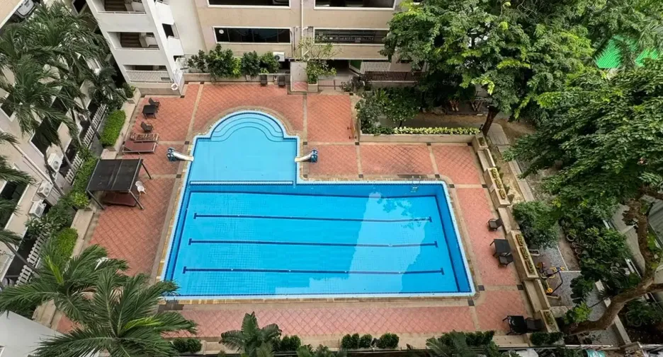 For rent and for sale 1 bed condo in Khlong Toei, Bangkok
