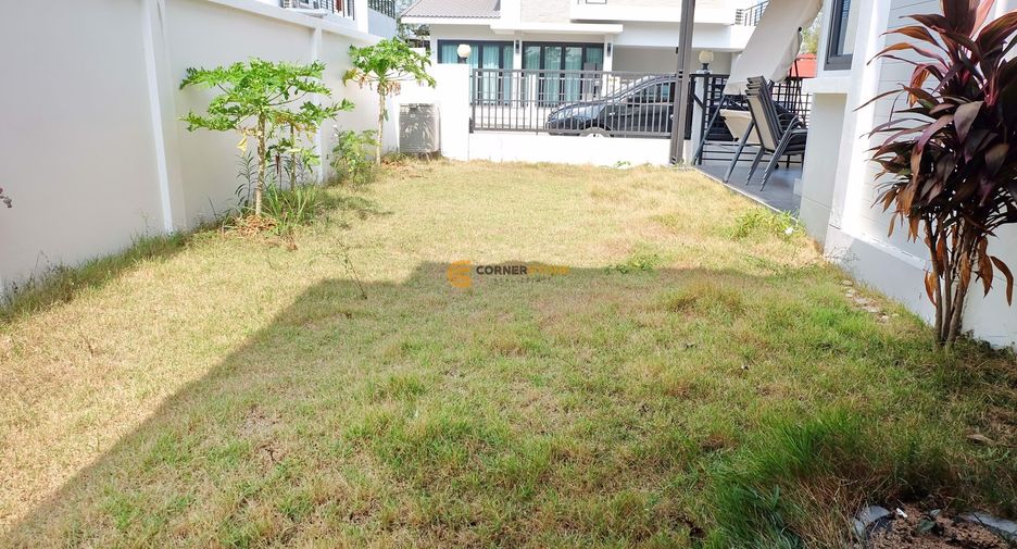 For rent 3 bedrooms house in East Pattaya, Pattaya