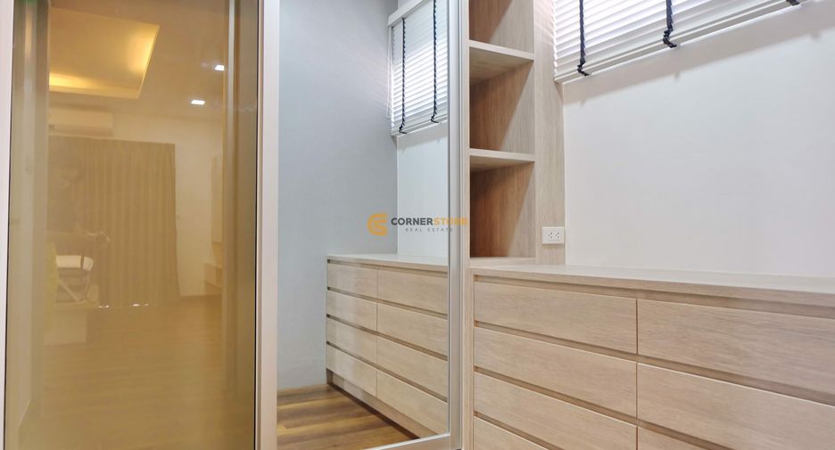 For rent 3 bedrooms house in East Pattaya, Pattaya