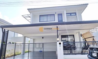 Casa en alquiler de 3 habitaciones en East Pattaya, Pattaya