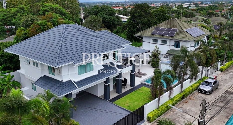 For sale 4 bedrooms house in Bang Lamung, Chonburi