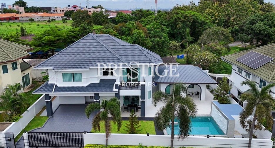 For sale 4 bedrooms house in Bang Lamung, Chonburi