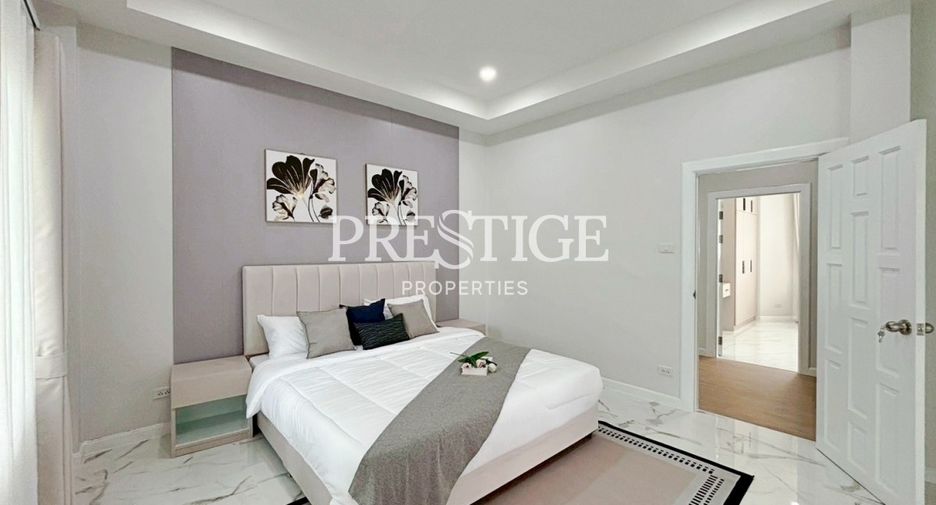 For sale 4 bedrooms house in Bang Lamung, Chonburi