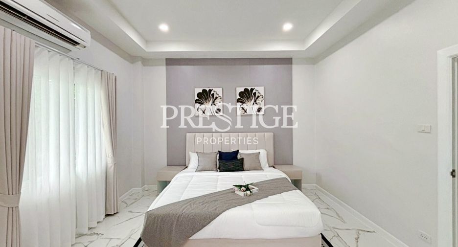 For sale 4 bedrooms house in Bang Lamung, Chonburi